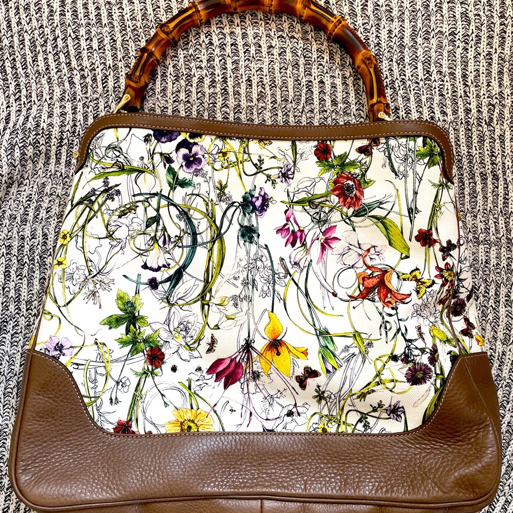 🔥🔥Gucci Floral bamboo hobo purse